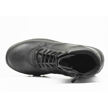 Vue intérieure ergonomique des chaussures CAST Rangers S3 SRC – confort supérieur et matériaux de qualité