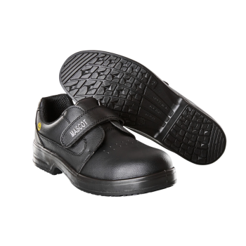 Semelle antidérapante SRC – chaussures MASCOT offrant stabilité et sécurité sur sols humides.